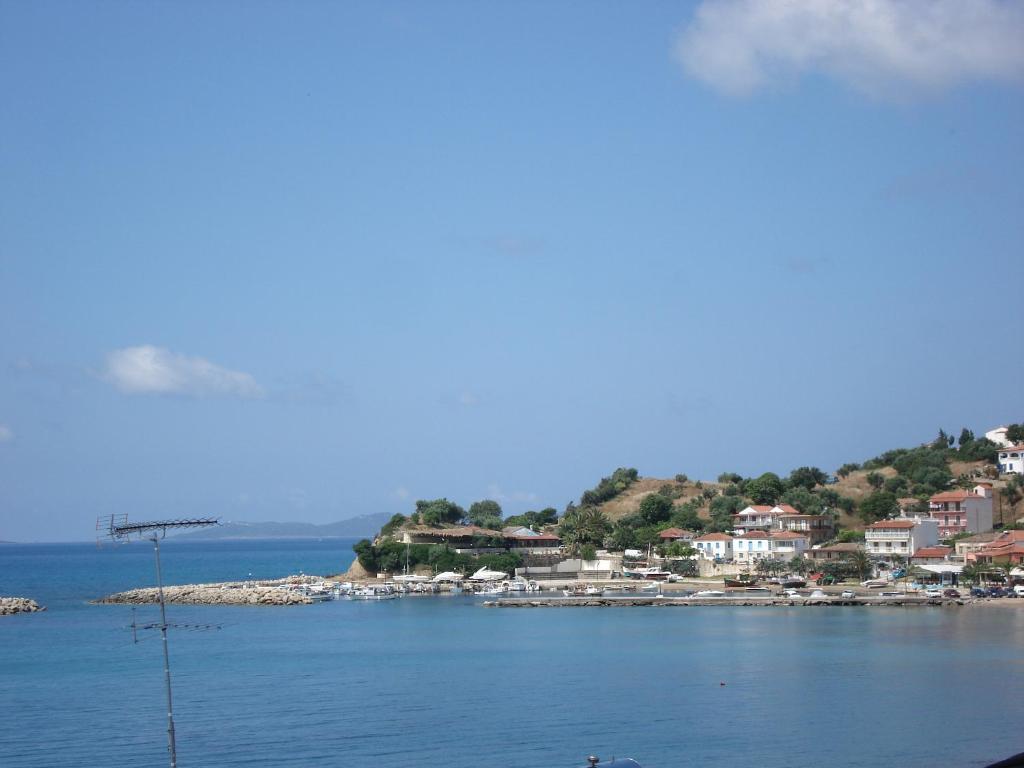 Hotel Korakakis Beach Finikounta Habitación foto