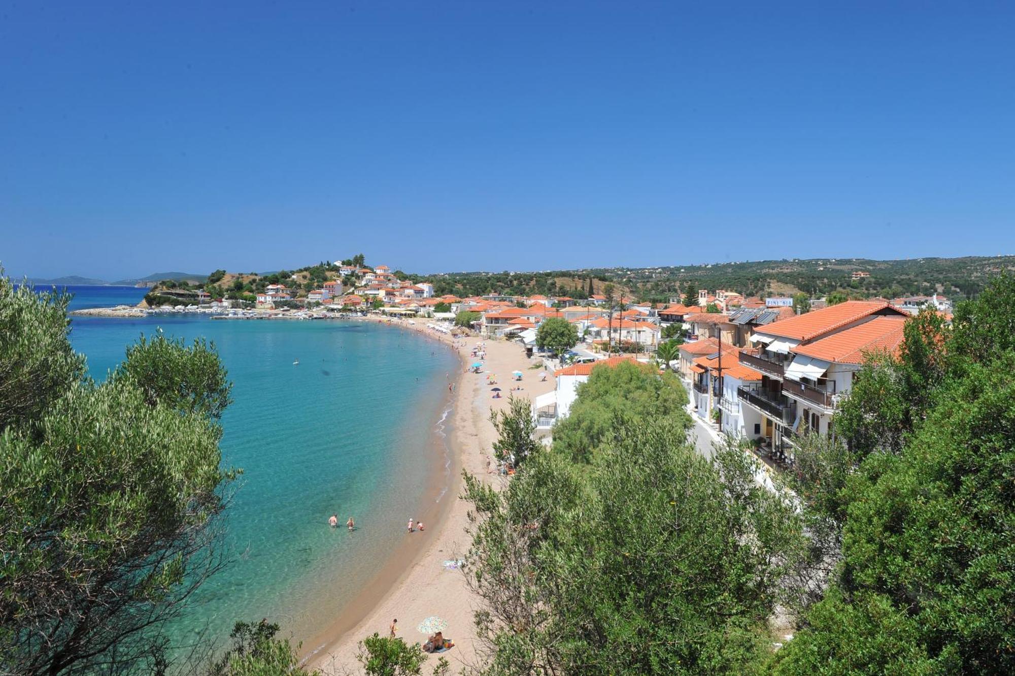 Hotel Korakakis Beach Finikounta Exterior foto
